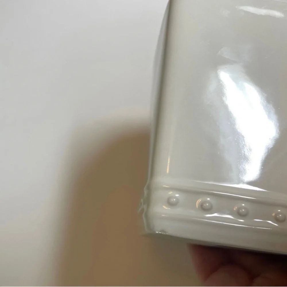 Nora Fleming Cutie Container Pearl Dot Retired Stoneware - Picture 6 of 7